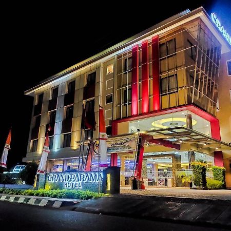 Grand Parama Hotel Tanjung Redep Zewnętrze zdjęcie